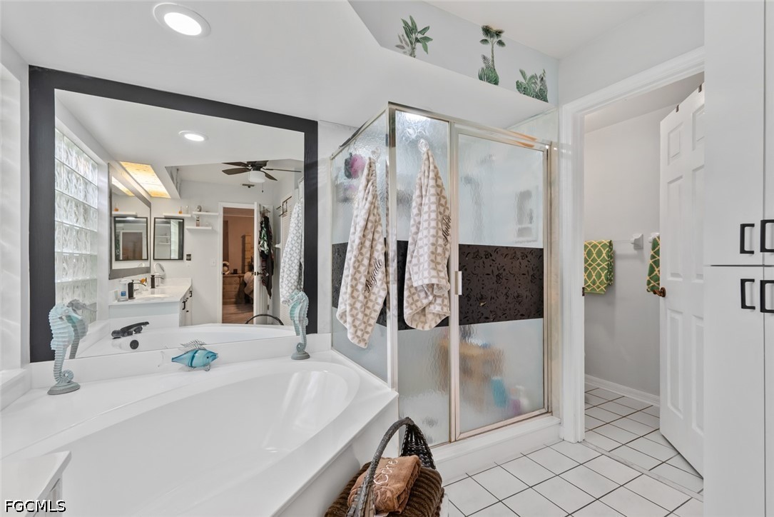 3 Bed Waterfront Home for Sale in Del Vera Country Club, FL — photo 15
