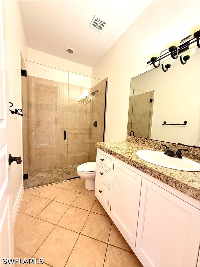 2 Bed SingleFamilyResidence for Sale in Naples, FL, $2,800 — photo 15
