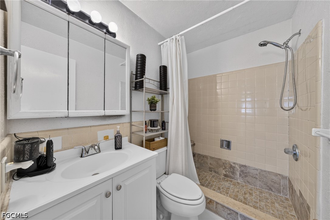 4 Bed Duplex for Sale in Cape Coral, photo 15