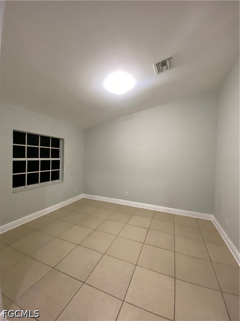 3 Bed SingleFamilyResidence for Sale in Lehigh Acres, FL — photo 15