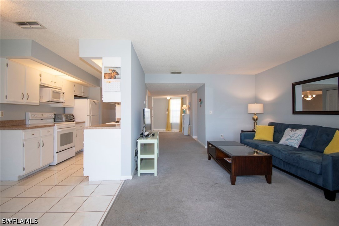 2 Bed Waterfront Home for Sale in Fort Myers, photo 15