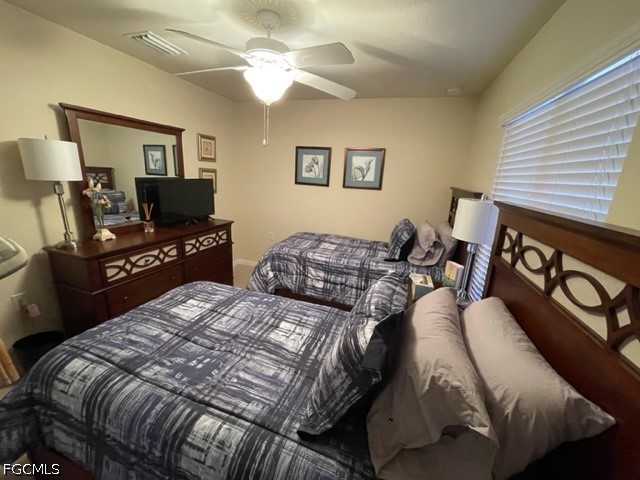 2 Bed Condominium for Sale in Palmetto Cove, FL, $2,200 — photo 15