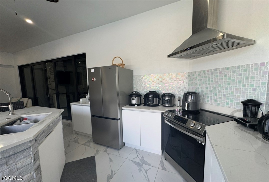 5 Bed Pool Home for Sale in Cape Coral, FL, $799,000 — photo 15