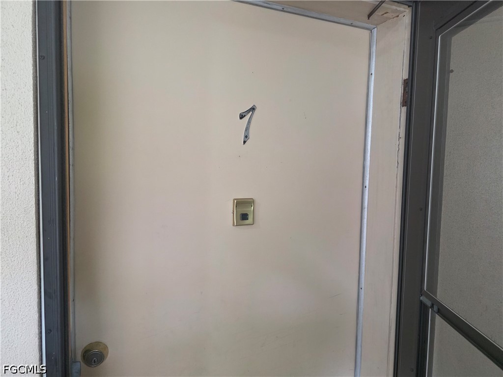 2 Bed Condominium for Sale in South Broadmoor, FL, $89,900 — photo 15
