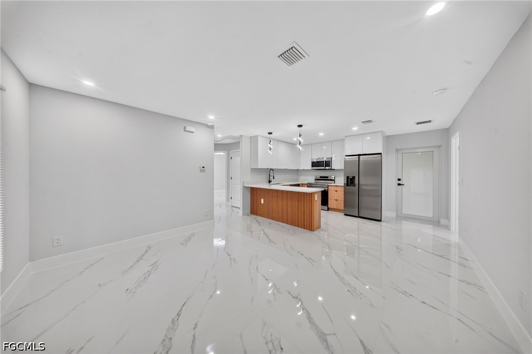 3 Bed SingleFamilyResidence for Sale in Lehigh Acres, FL — photo 15