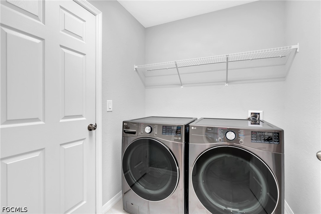 4 Bed SingleFamilyResidence for Sale in Cape Coral, FL — photo 15