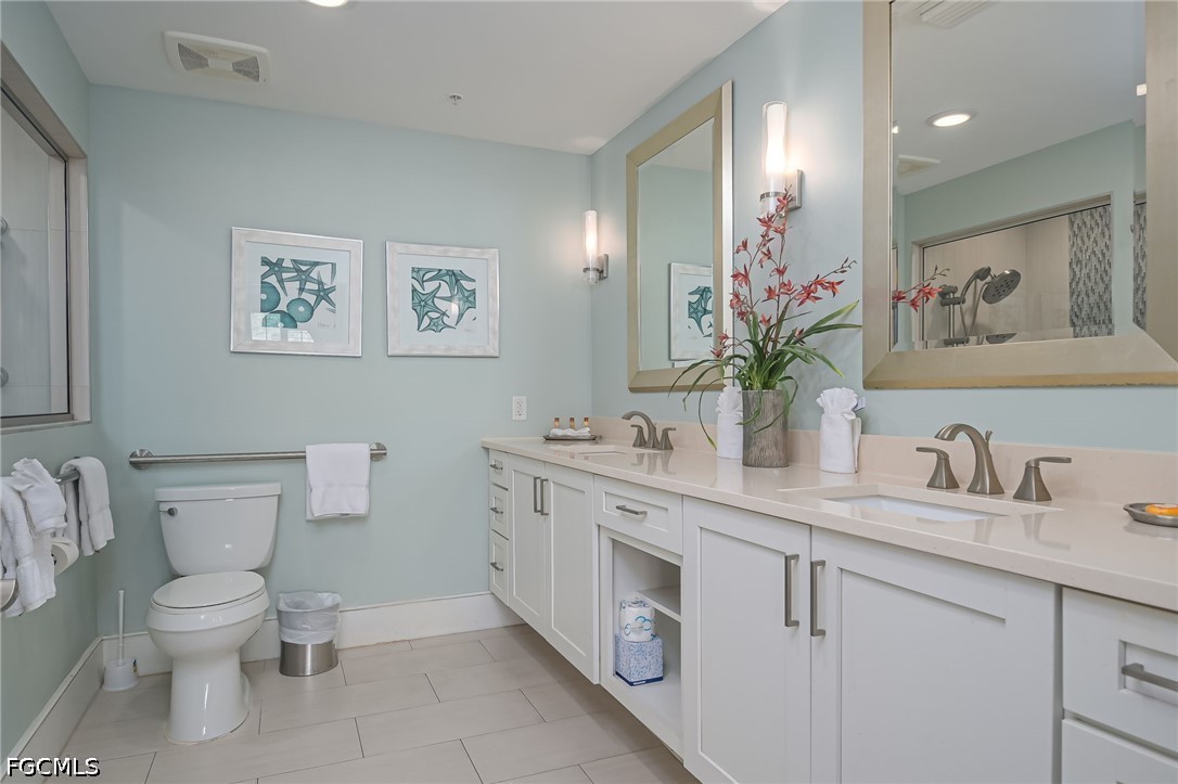 1 Bed Waterfront Home for Sale in Bonita Springs, FL — photo 15