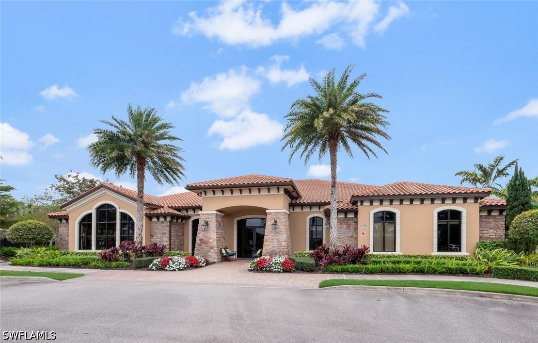 2 Bed Duplex for Sale in Naples, FL, $650,000 — photo 15