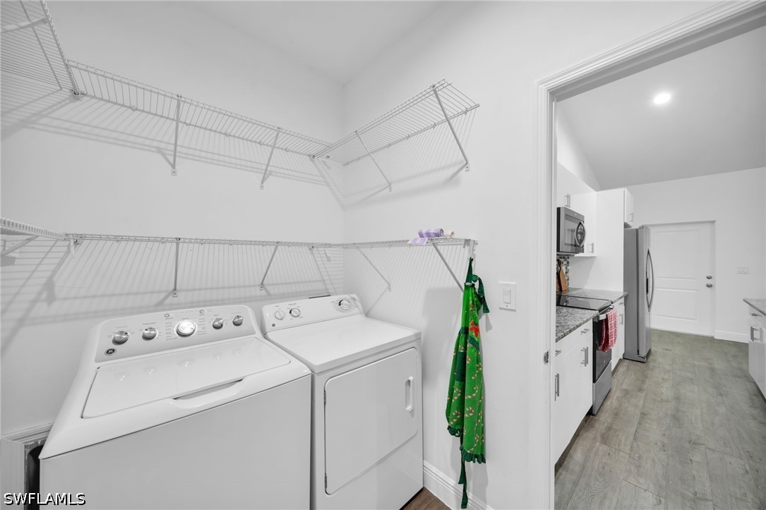 3 Bed SingleFamilyResidence for Sale in Not Applicable, FL — photo 15