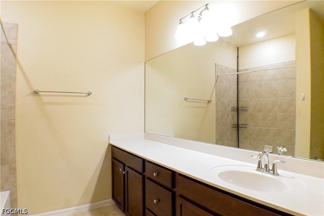 3 Bed Townhouse for Sale in Summerlin Place, FL, $2,000 — photo 15