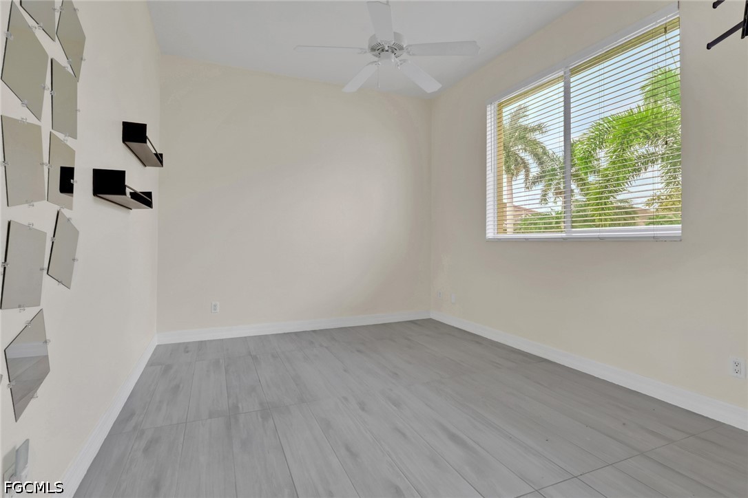 3 Bed Pool Home for Sale in Fort Myers, photo 15