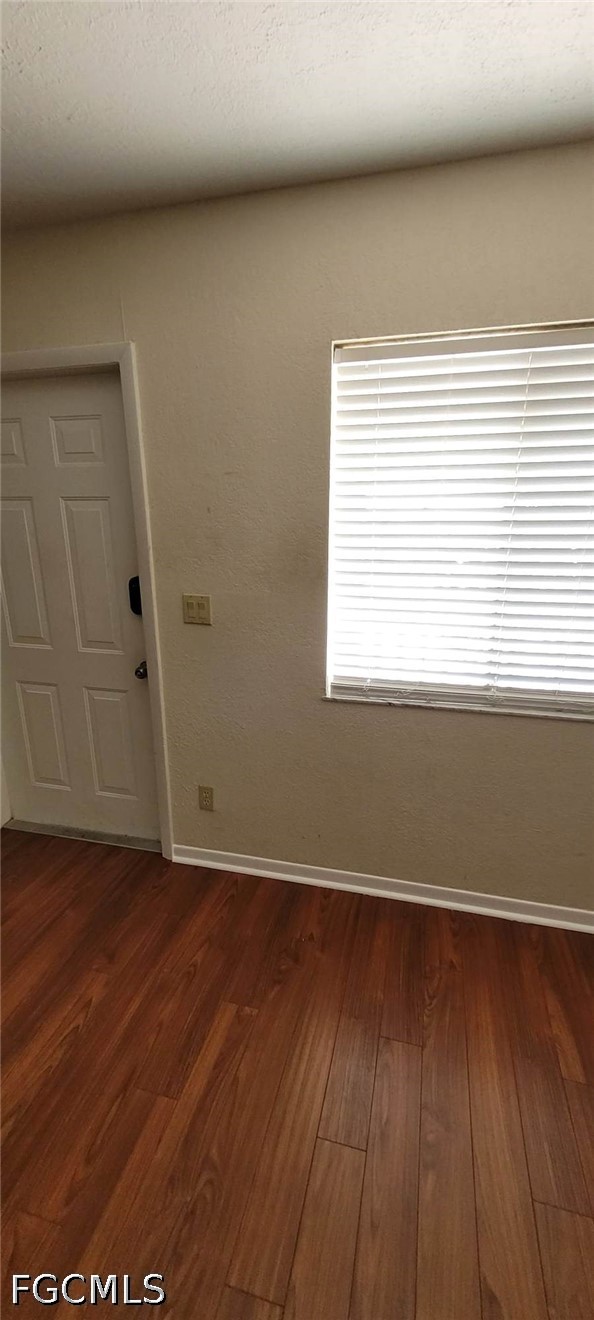 2 Bed SingleFamilyResidence for Sale in Naples, FL, $1,550 — photo 15