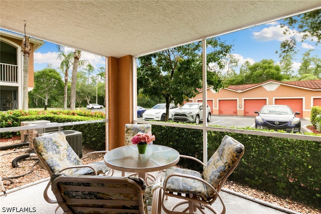 2 Bed Condominium for Sale in Napoli, FL, $214,900 — photo 15
