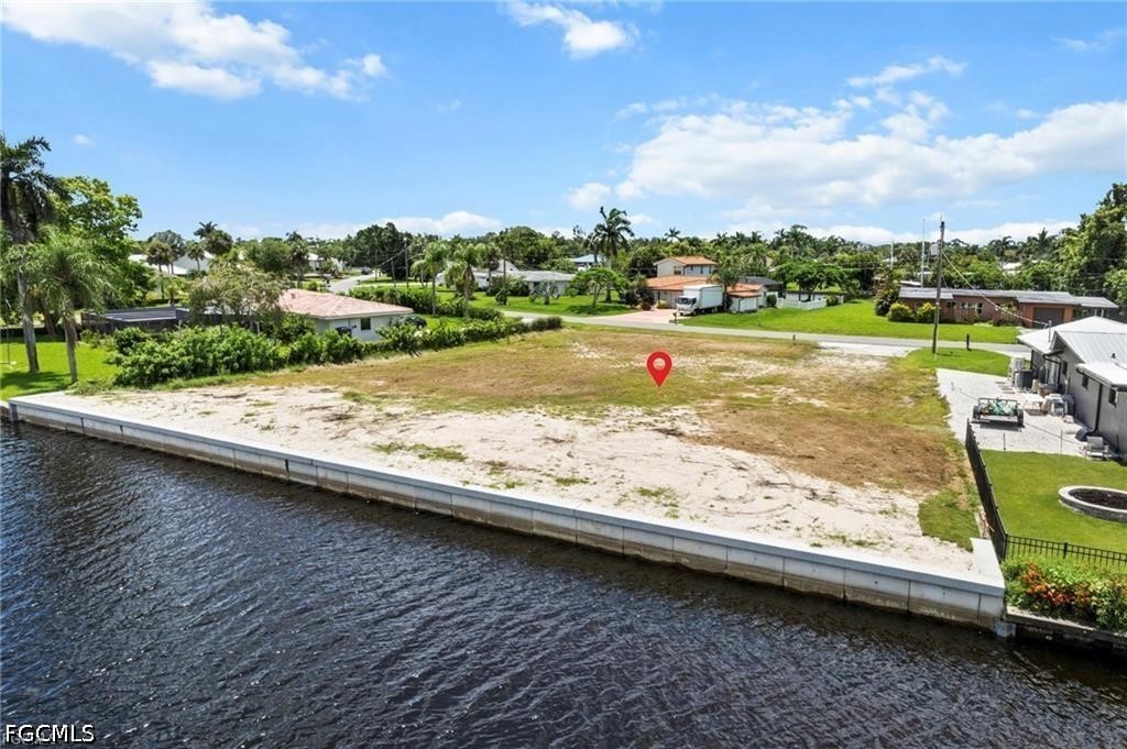 Waterfront Home for Sale in River Forest, FL, $450,000 — photo 15