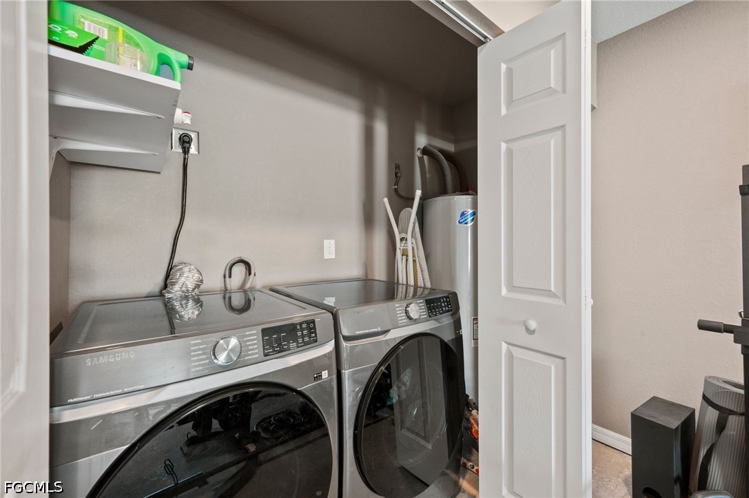 2 Bed SingleFamilyResidence for Sale in Port Labelle, FL — photo 15