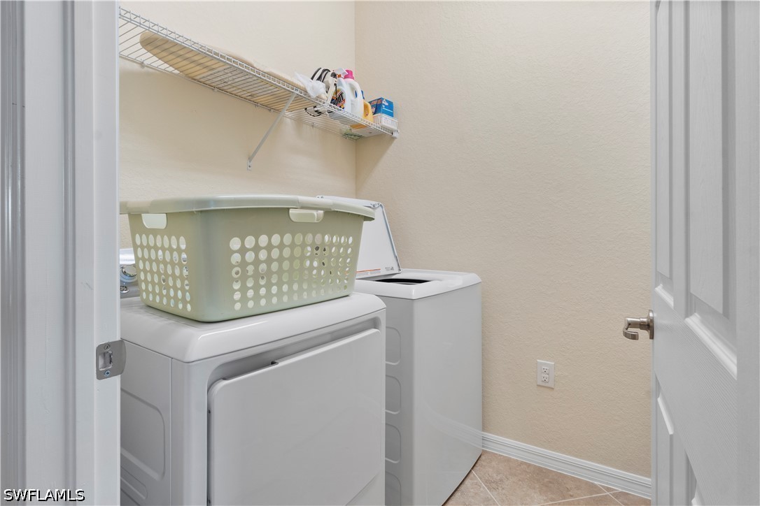 3 Bed Condominium for Sale in Casoria, FL, $10,000 — photo 15