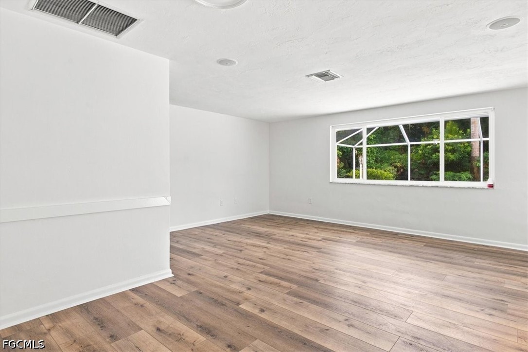 4 Bed Pool Home for Sale in Fort Myers, photo 15