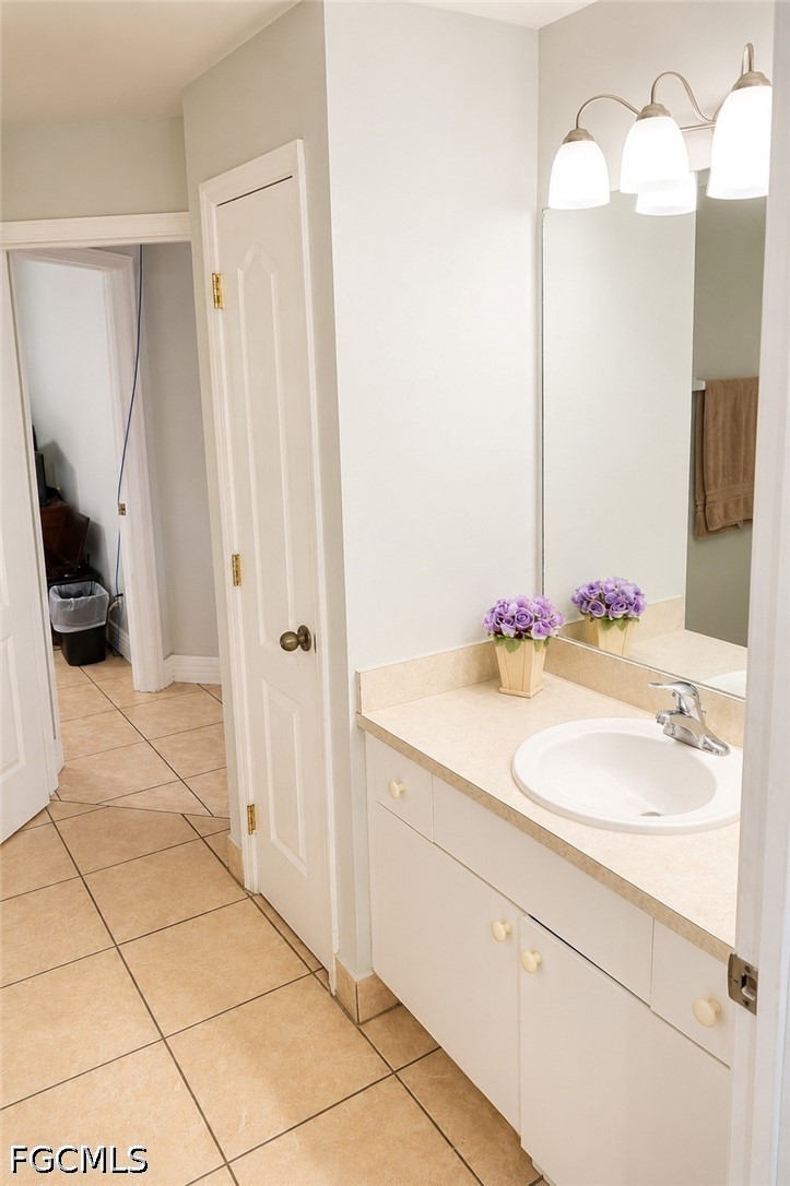 3 Bed SingleFamilyResidence for Sale in Cape Coral, FL — photo 15