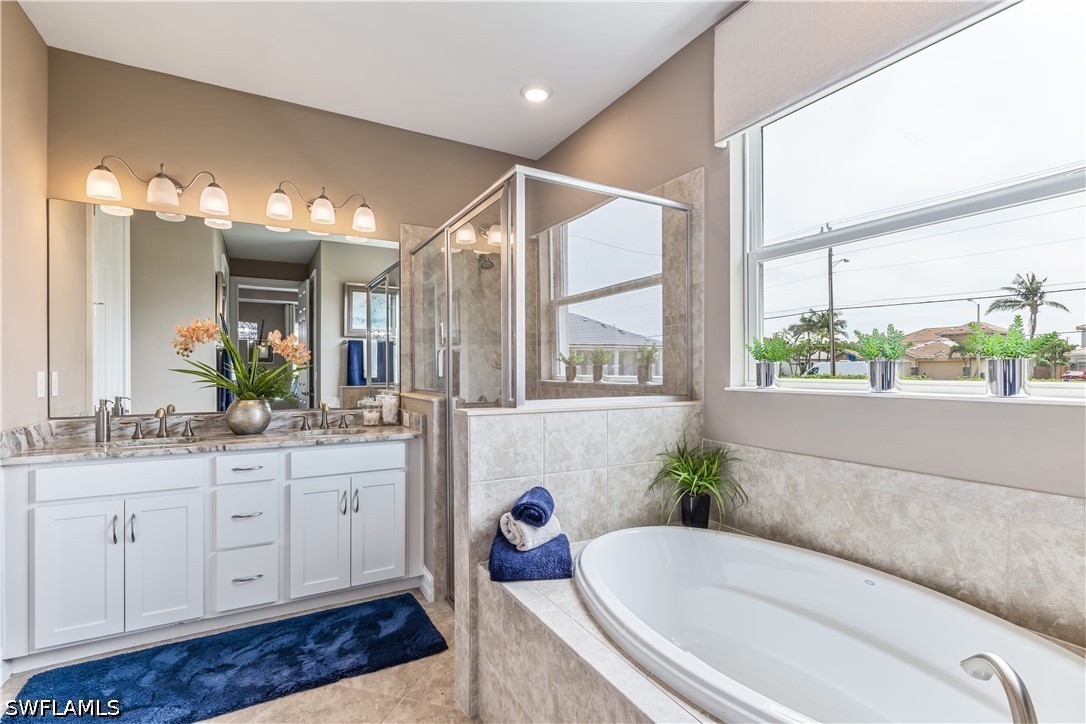 4 Bed Waterfront Home for Sale in Cape Coral, FL, $486,885 — photo 15