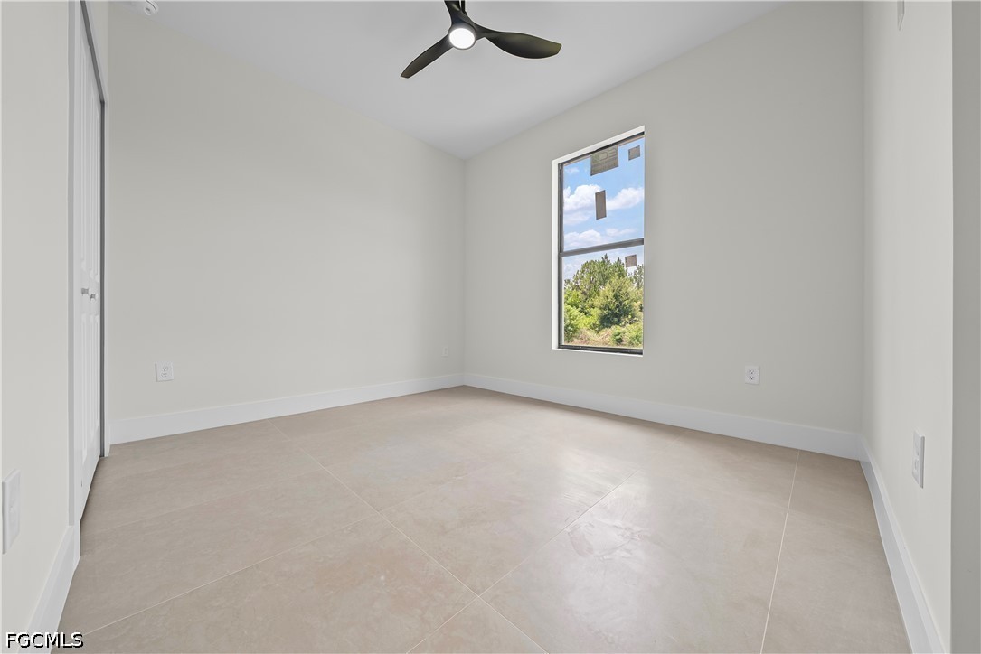 3 Bed SingleFamilyResidence for Sale in Lehigh Acres, FL — photo 15