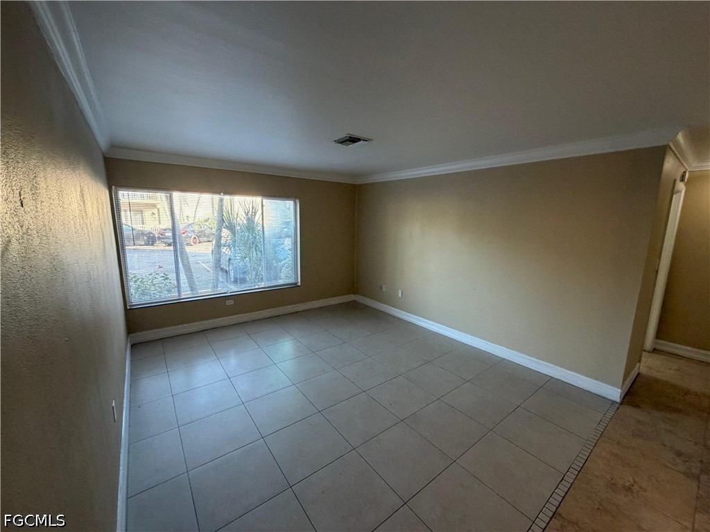 1 Bed Condominium for Sale in Green Tee Village, FL, $1,050 — photo 15
