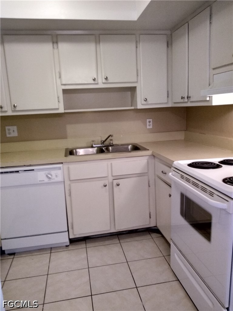 2 Bed Condominium for Sale in Green Tee Village, FL, $1,099 — photo 15