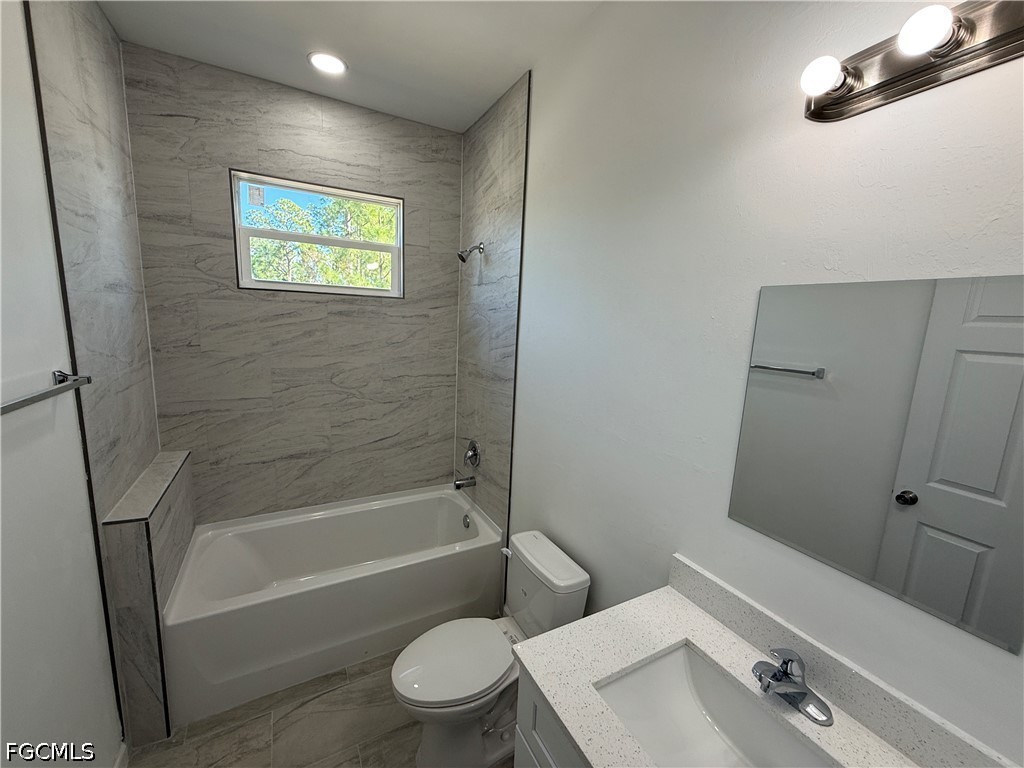 3 Bed SingleFamilyResidence for Sale in Lehigh Acres, FL — photo 15