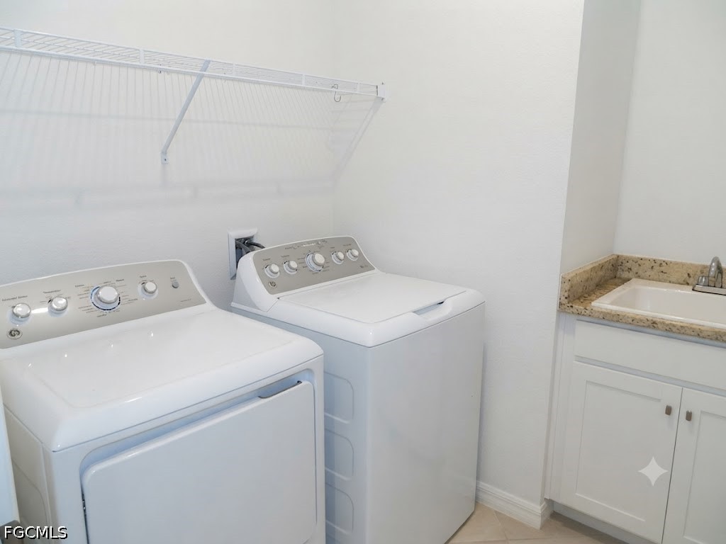 3 Bed SingleFamilyResidence for Sale in Portico, FL — photo 15