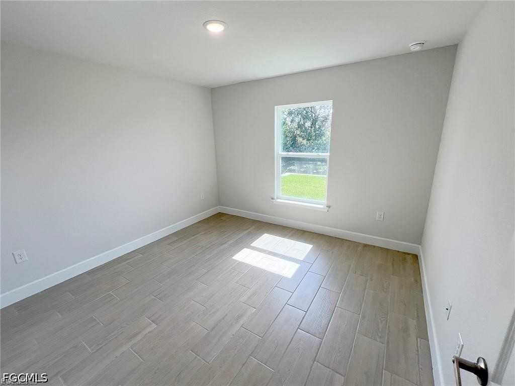 4 Bed Waterfront Home for Sale in Cape Coral, FL, $2,550 — photo 15