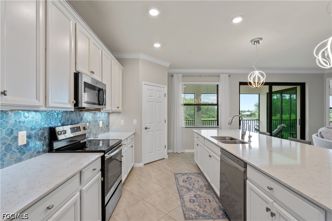 3 Bed Waterfront Home for Sale in Fort Myers, FL, $449,900 — photo 15