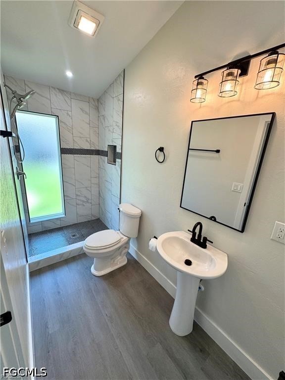 4 Bed Waterfront Home for Sale in Cape Coral, FL, $2,200 — photo 15
