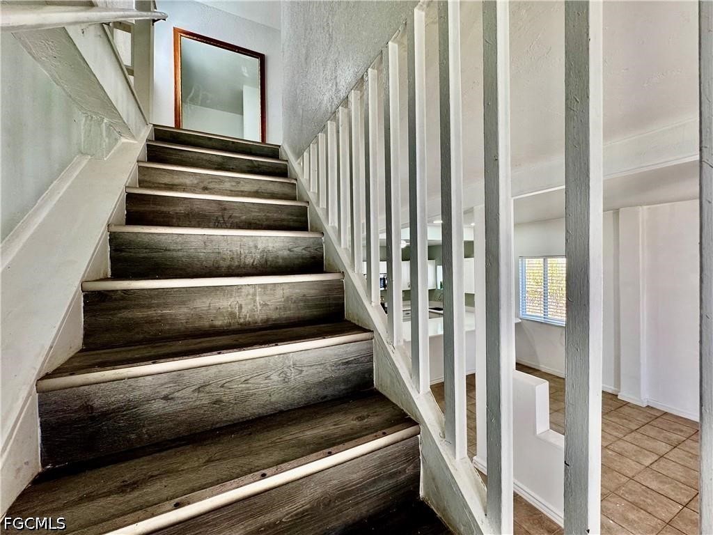 3 Bed SingleFamilyResidence for Sale in Fort Myers, FL — photo 15