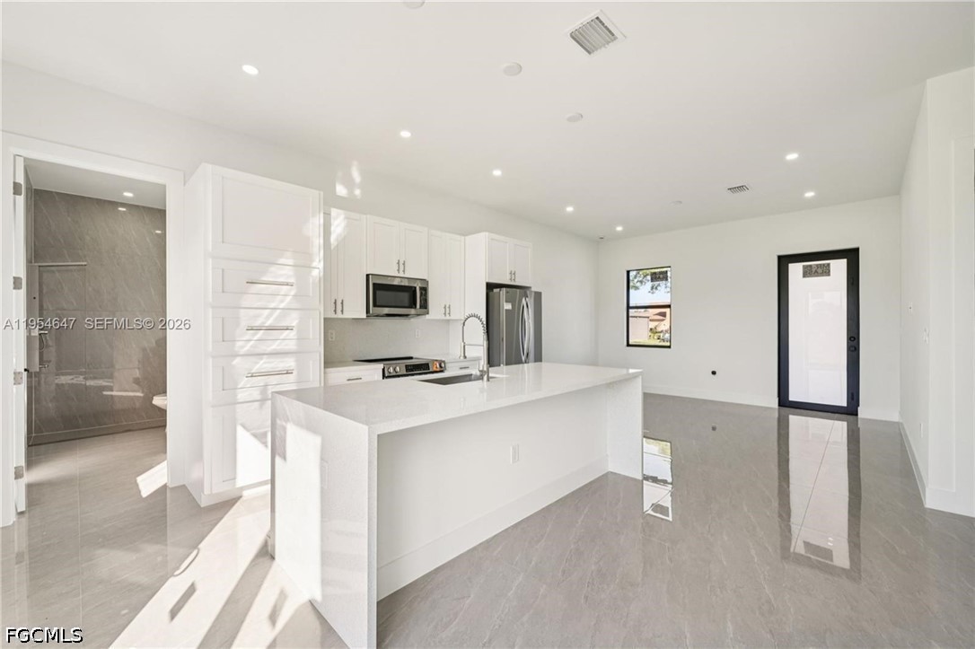 3 Bed SingleFamilyResidence for Sale in Lehigh Acres, FL — photo 15