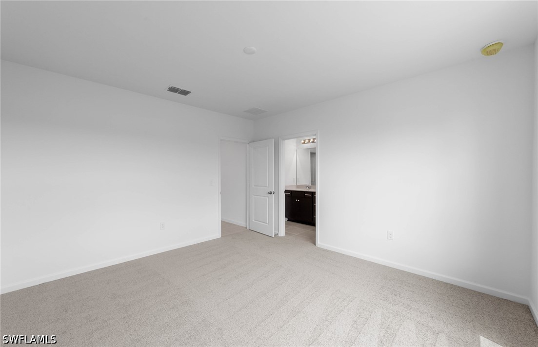 4 Bed SingleFamilyResidence for Sale in Caloosa Cove, FL — photo 15