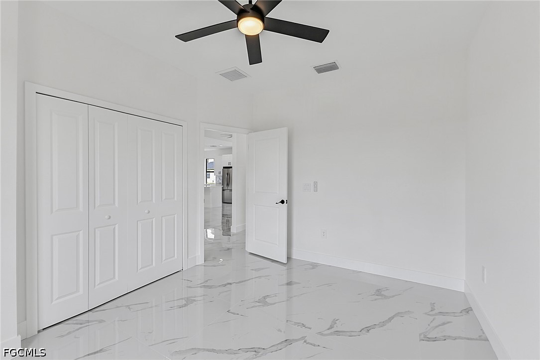 3 Bed SingleFamilyResidence for Sale in Lehigh Acres, photo 15
