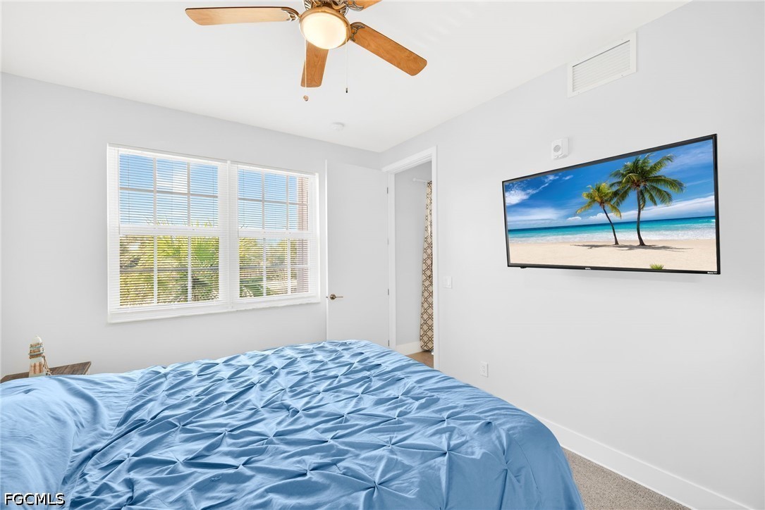 2 Bed Condominium for Sale in Royal Pointe, photo 15