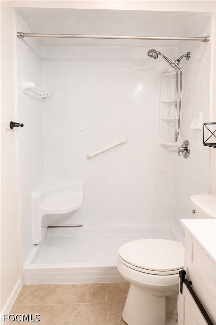 2 Bed Condominium for Sale in Cape Coral, photo 15