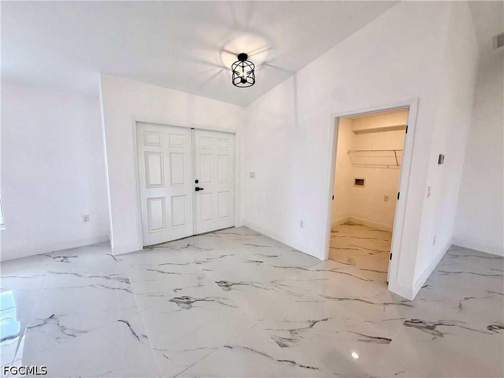 3 Bed SingleFamilyResidence for Sale in Lehigh Acres, photo 15