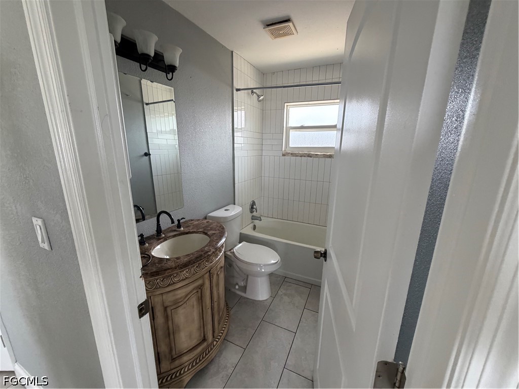 3 Bed Duplex for Sale in Lehigh Acres, photo 15