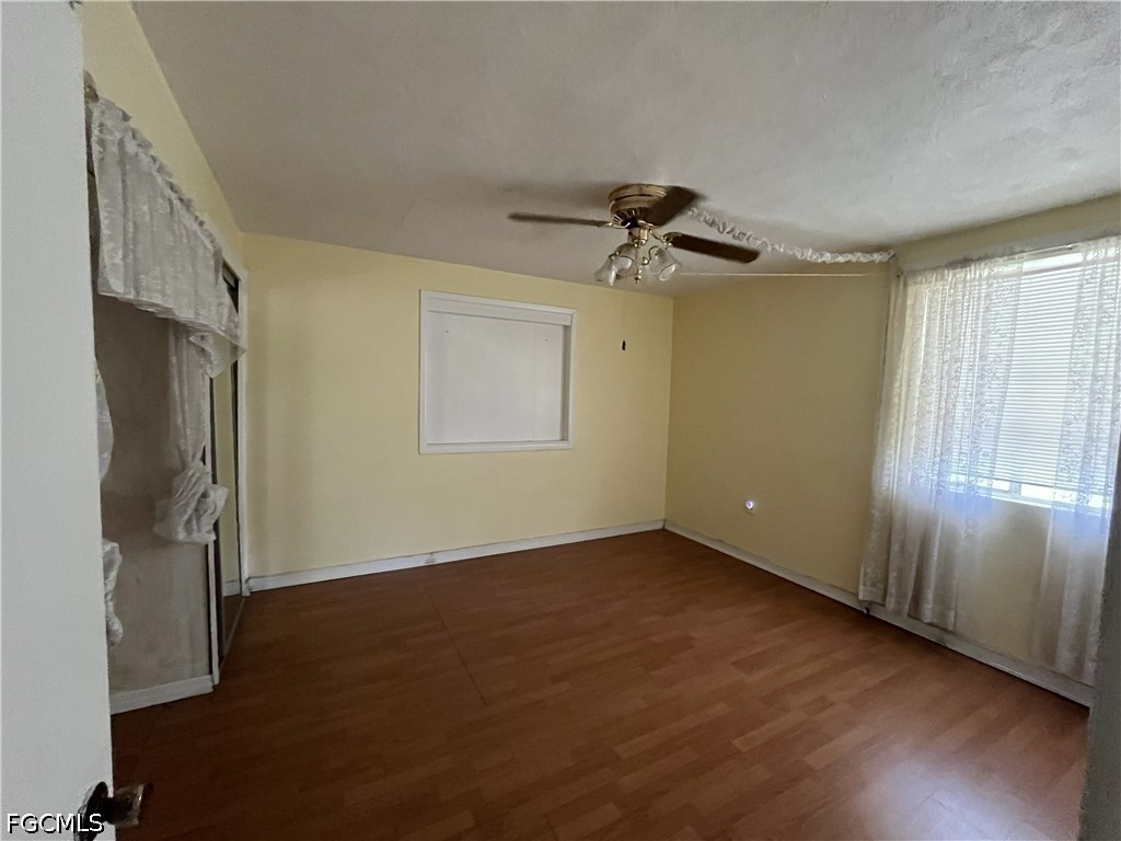 5 Bed Quadruplex for Sale in North Fort Myers, photo 15