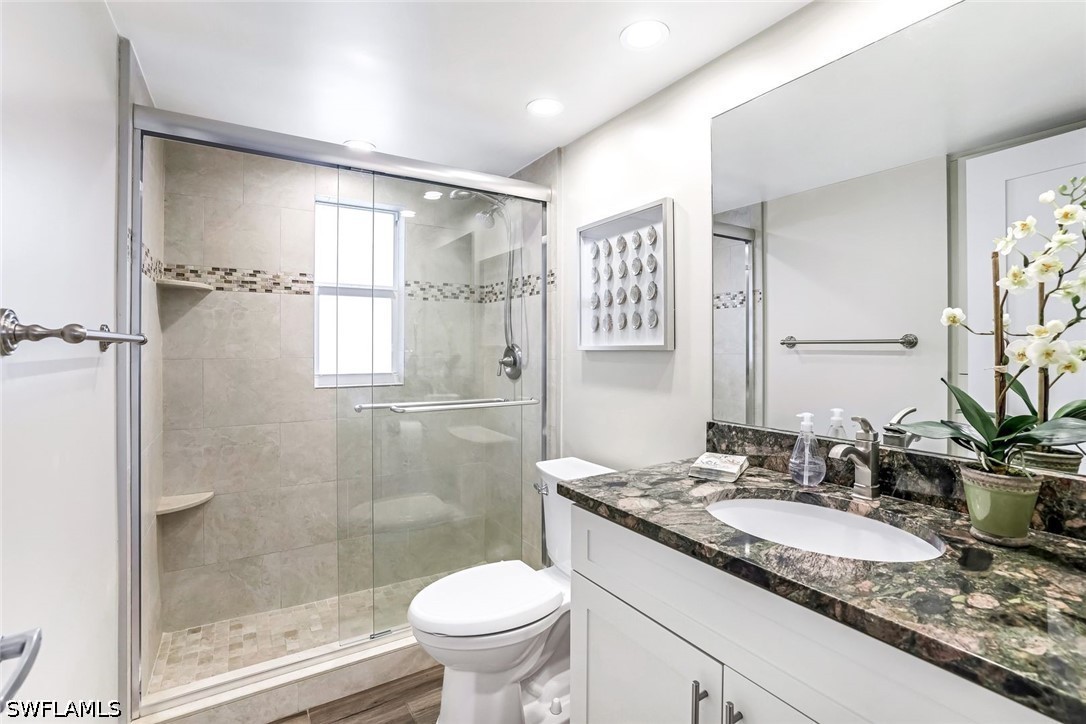 2 Bed Waterfront Home for Sale in Marina Manor, photo 15