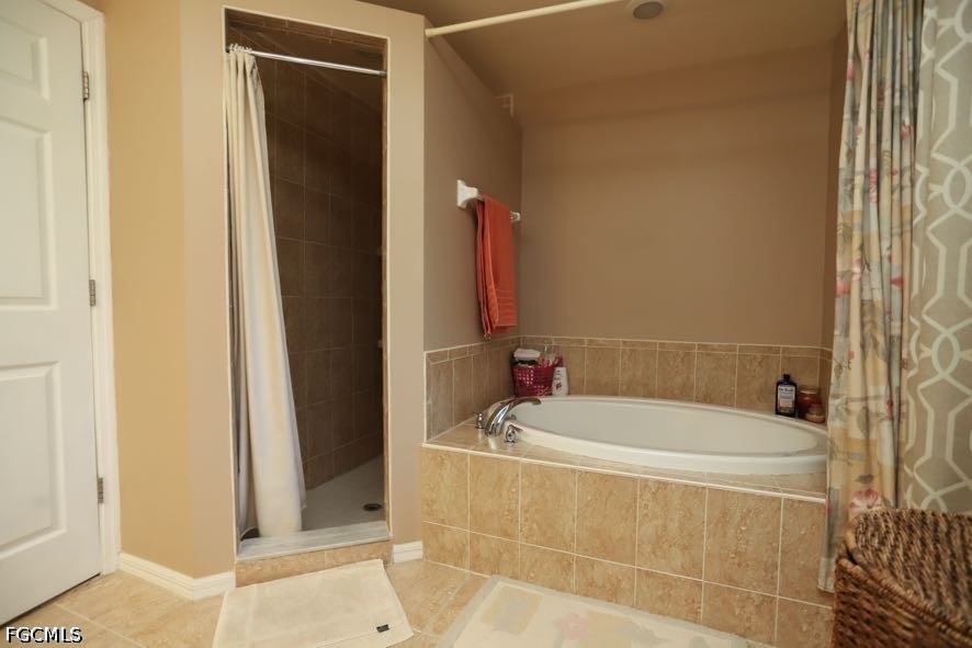 3 Bed SingleFamilyResidence for Sale in Port Labelle, photo 15