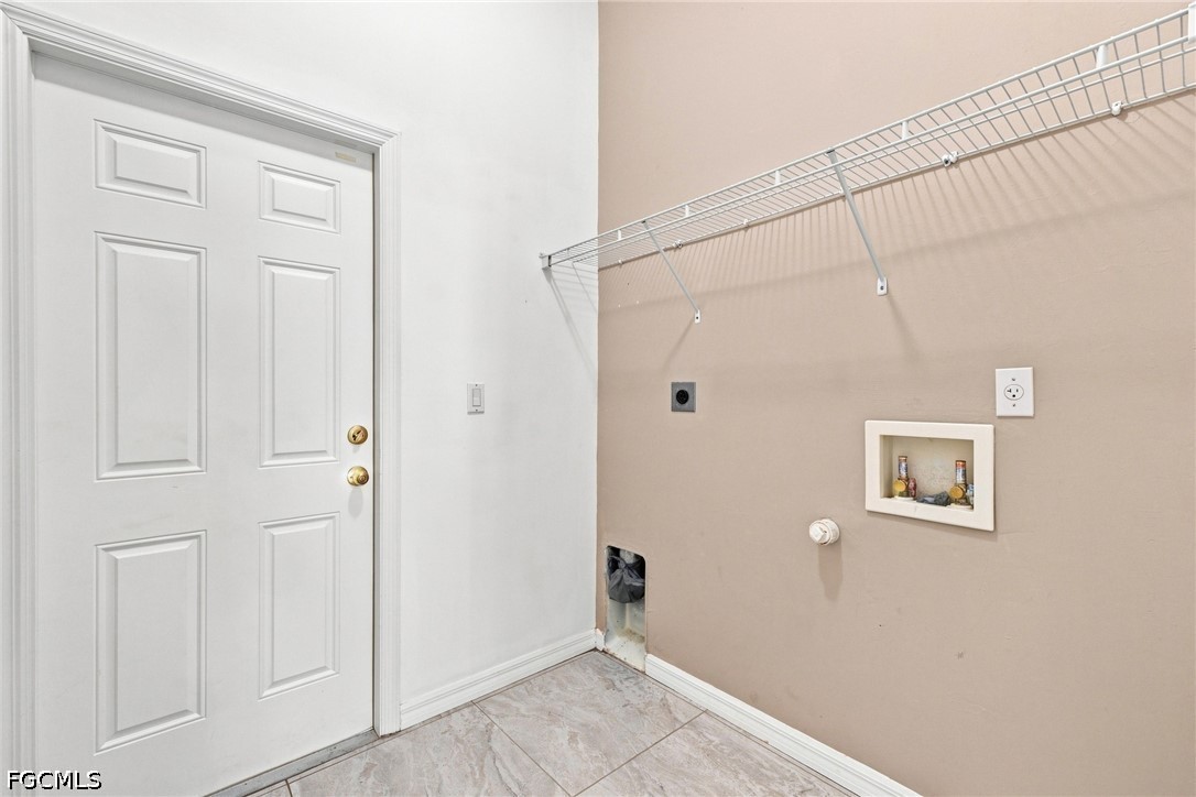 4 Bed SingleFamilyResidence for Sale in Town Lakes, photo 15