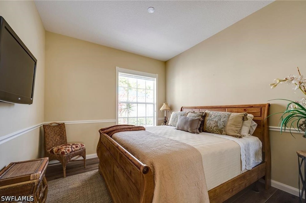 3 Bed Waterfront Home for Sale in Village Walk, photo 15
