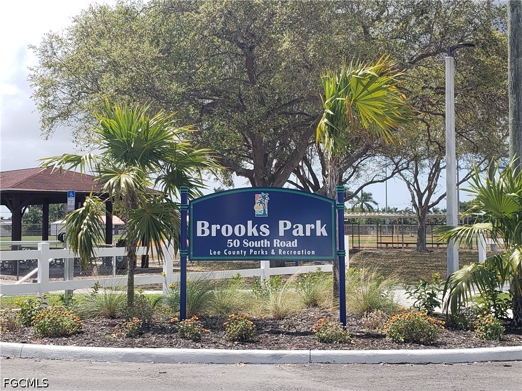 1 Bed Duplex for Sale in Fort Myers, photo 15
