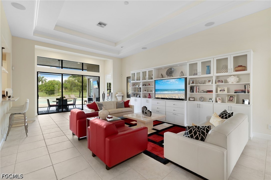 3 Bed Pool Home for Sale in Bonita Lakes, photo 15