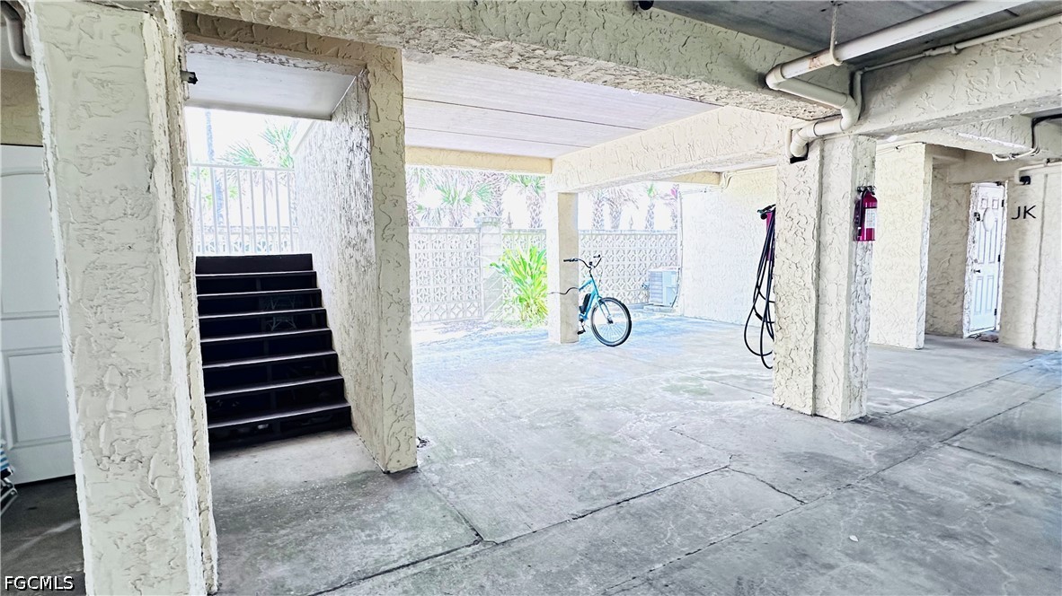 2 Bed Waterfront Home for Sale in Ocean View, photo 15