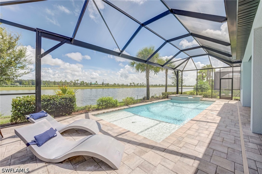 5 Bed Pool Home for Sale in Avalon Park, photo 15
