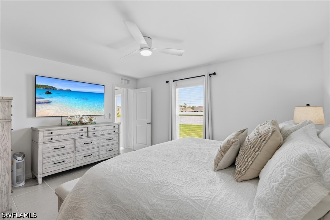 3 Bed Waterfront Home for Sale in Fort Myers, photo 15