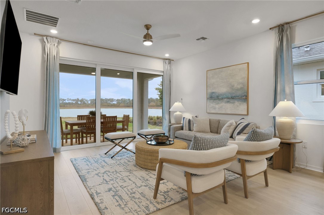 3 Bed SingleFamilyResidence for Sale in Creekside Run, photo 15